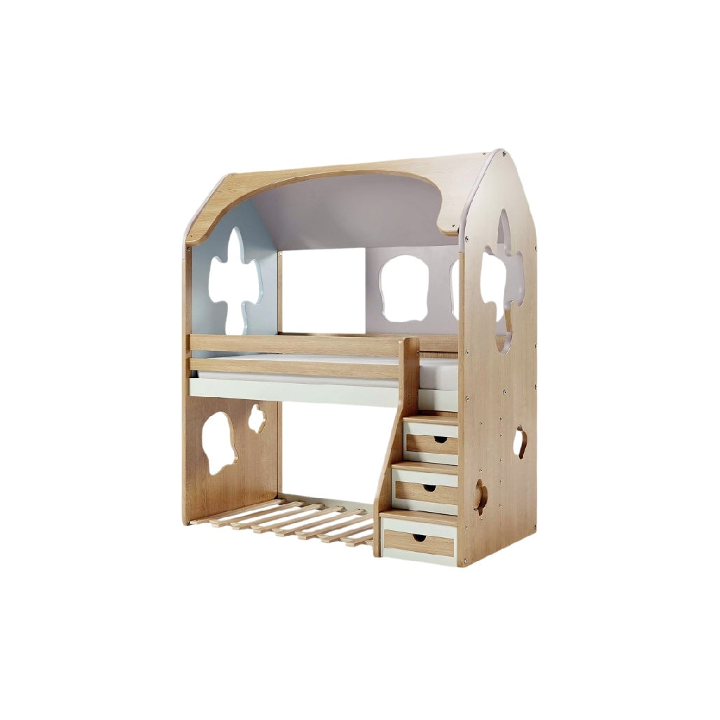 **Cama de Madeira em Torre com Escada e Design Infantil**